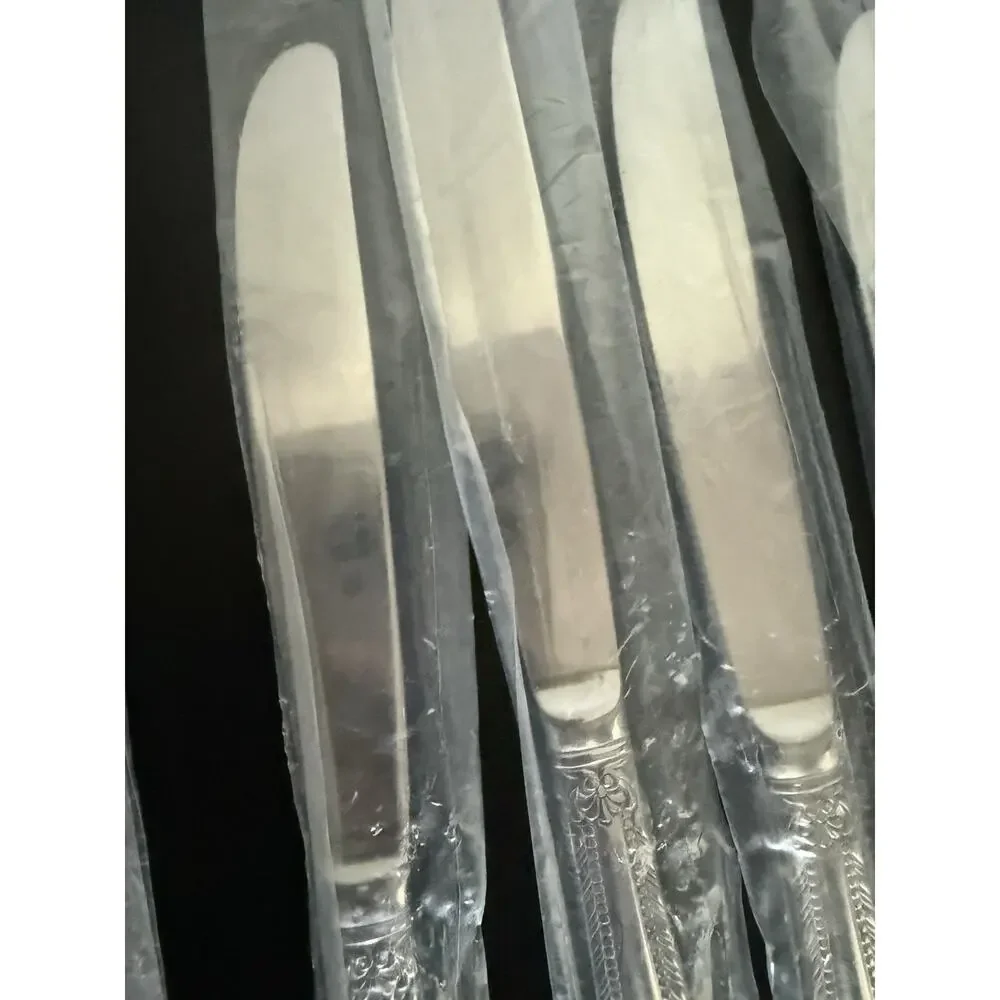 Reed & Barton Royal Britannia Select Dinner Knives Set of 8 NOS Stainless